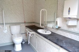 luxury disabled loo hire