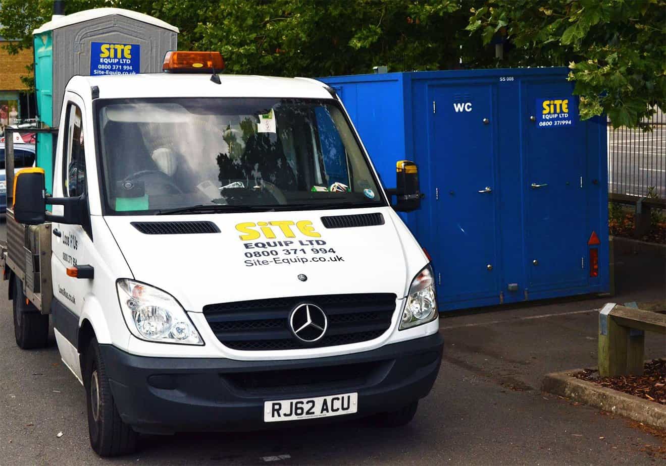 toilet and accommodation hire