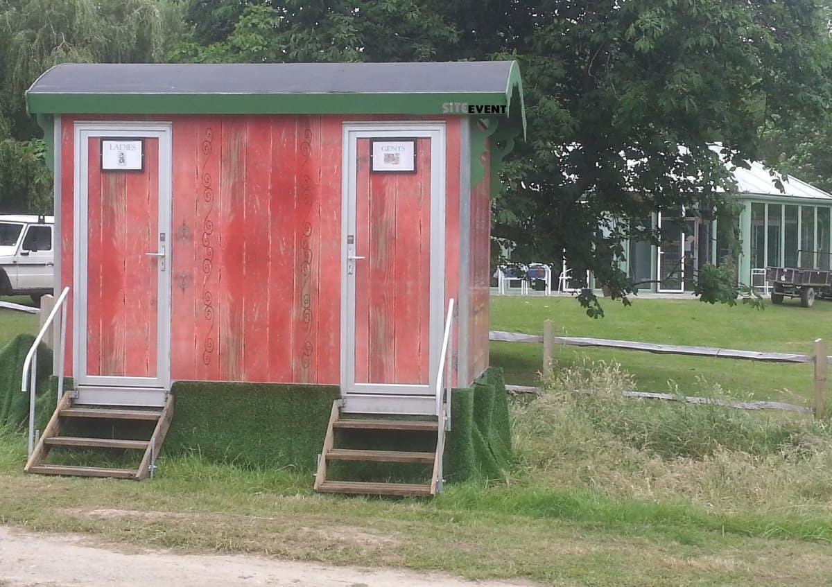 themed toilet trailers