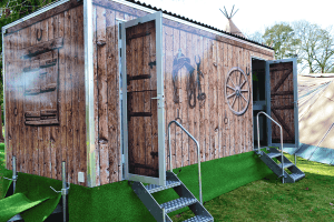 themed toilet trailers