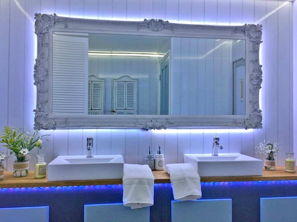 The shabby chic toilet trailer