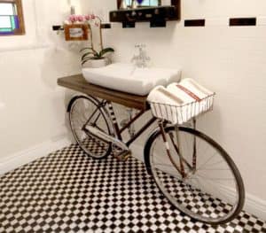 top crafty and quirky bathroom ideas