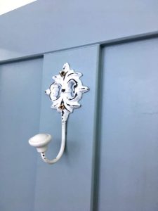 Shabby Chic Themed Toilet from Site Event