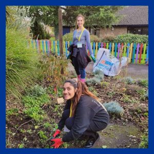 Site Equip volunteers at Treloar's Trust