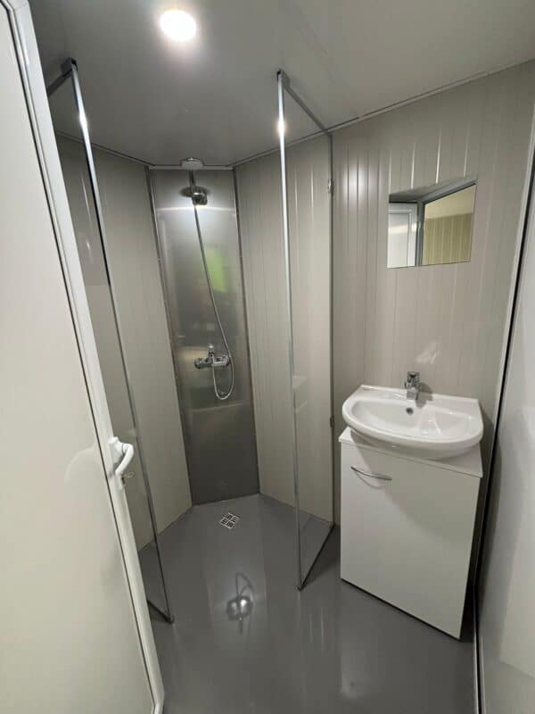 sleeper cabins toilet