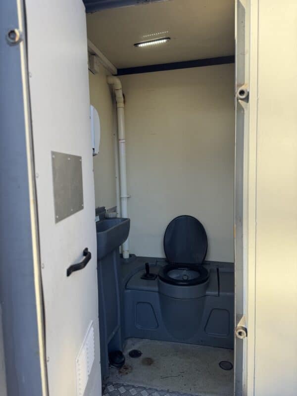 SecondHand12ft Welfare Unit for Sale -SS106