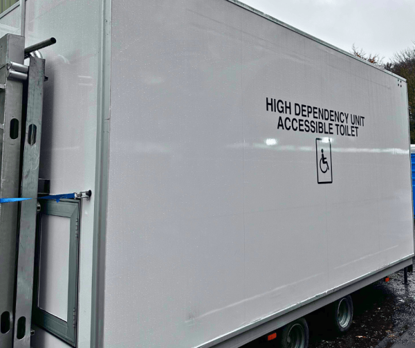 HDU Units for event toilet hire